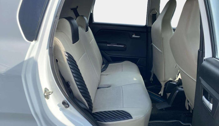 2022 Maruti New Wagon-R ZXI PLUS 1.2 AMT, Petrol, Automatic, 20,411 km, Right Side Rear Door Cabin