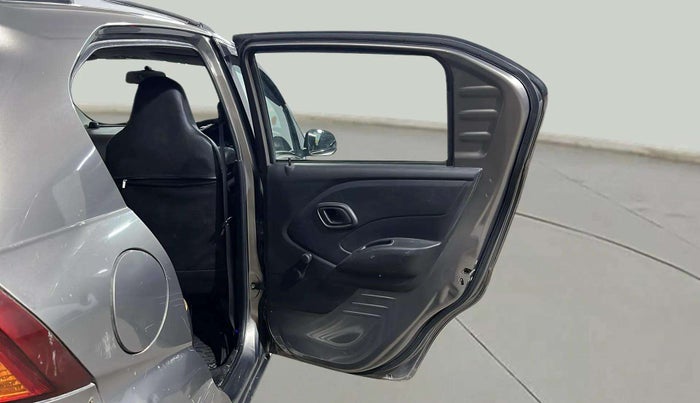 2018 Datsun Redi Go GOLD LIMITED EDITION, CNG, Manual, 56,395 km, RHS Rear Door
