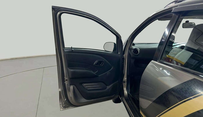 2018 Datsun Redi Go GOLD LIMITED EDITION, CNG, Manual, 56,395 km, LHS Front Door