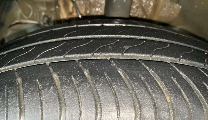 2018 Tata Tiago XZ PETROL, Petrol, Manual, 71,472 km, Left Front Tyre Tread
