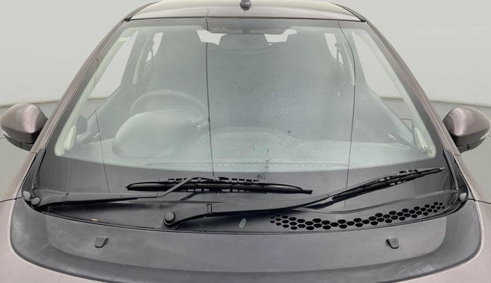 2018 Tata Tiago XZ PETROL, Petrol, Manual, 71,472 km, Front Windshield