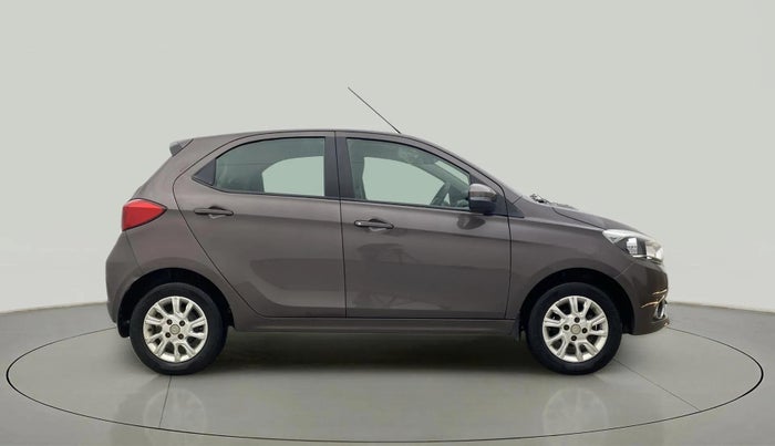 2018 Tata Tiago XZ PETROL, Petrol, Manual, 71,472 km, Right Side View