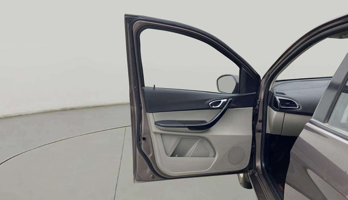 2018 Tata Tiago XZ PETROL, Petrol, Manual, 71,472 km, LHS Front Door