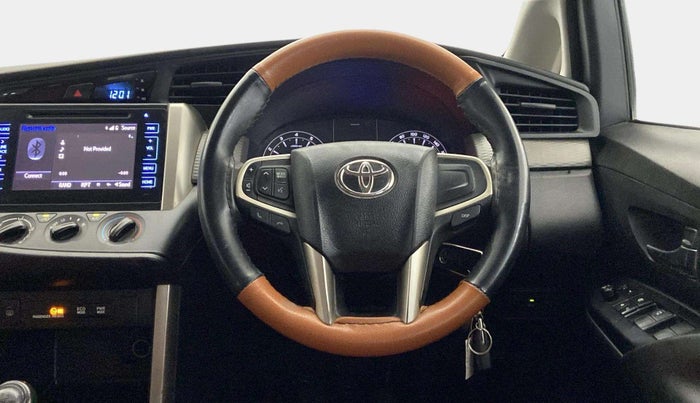 2019 Toyota Innova Crysta 2.7 GX 7 STR MT, Petrol, Manual, 43,709 km, Steering Wheel Close Up