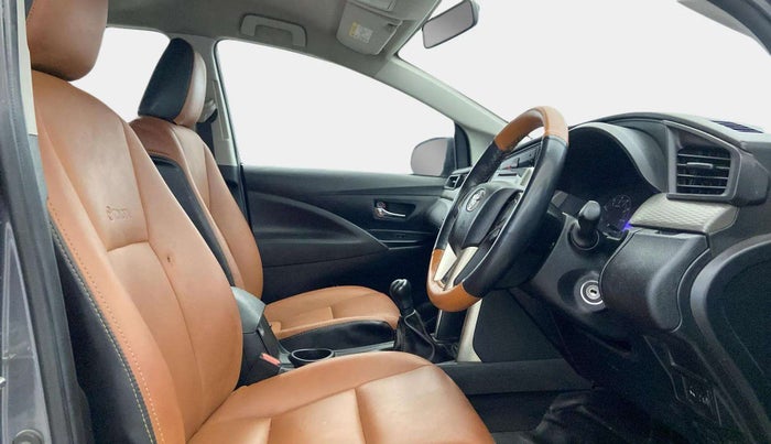 2019 Toyota Innova Crysta 2.7 GX 7 STR MT, Petrol, Manual, 43,709 km, Right Side Front Door Cabin