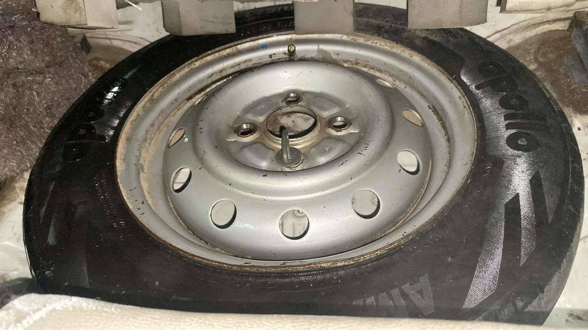 Spare-Tyre-22