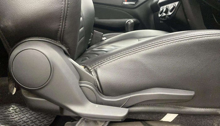 2018 Maruti Swift VXI, Petrol, Manual, 49,056 km, Driver Side Adjustment Panel