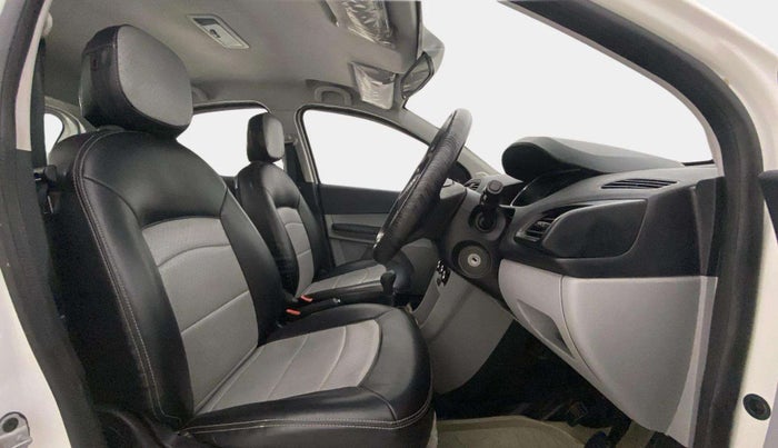 2023 Tata Tiago XM CNG, CNG, Manual, 54,589 km, Right Side Front Door Cabin