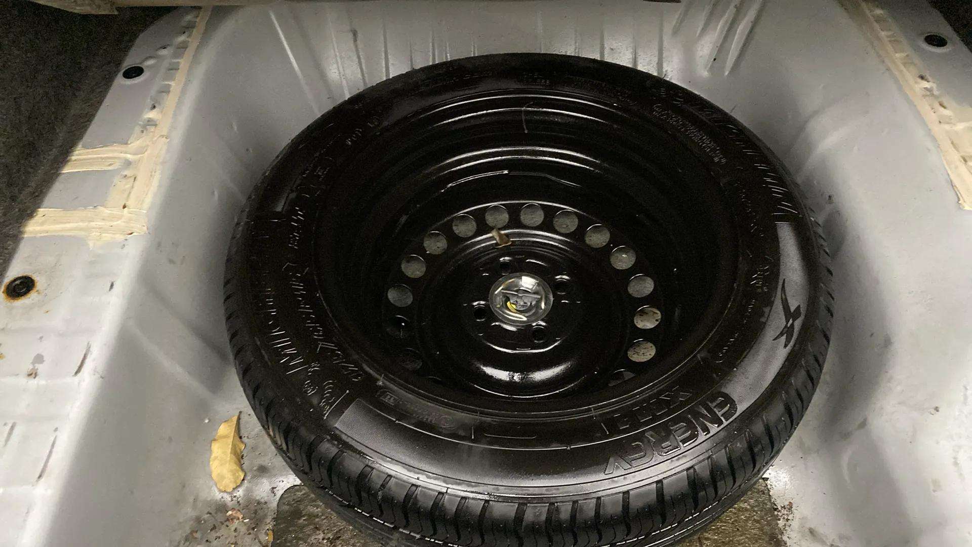 Spare-Tyre-22