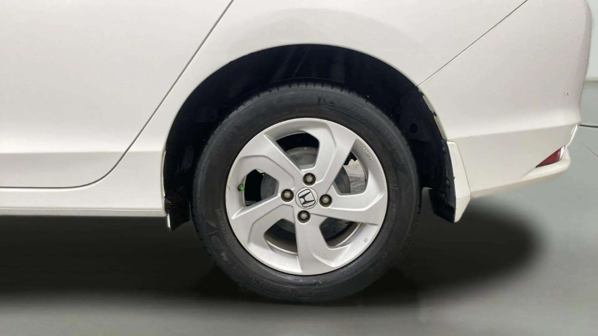 LHS-Rear-Wheel-17