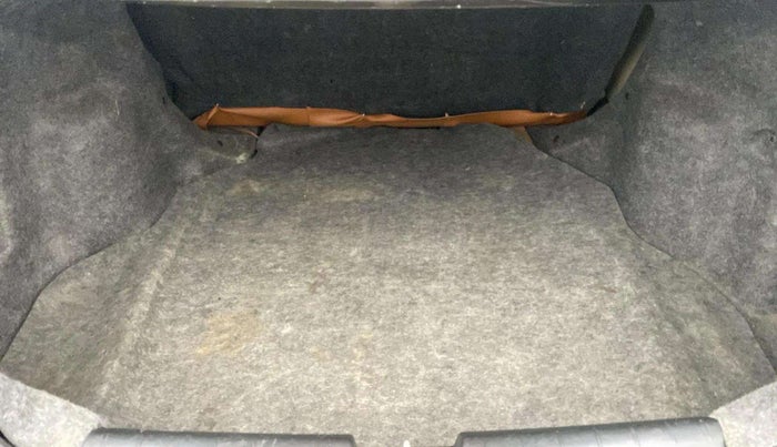 2012 Honda City 1.5L I-VTEC V AT, Petrol, Automatic, 95,706 km, Boot Inside