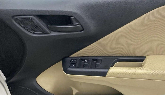 2015 Honda City 1.5L I-VTEC SV, Petrol, Manual, 89,259 km, Driver Side Door Panels Control