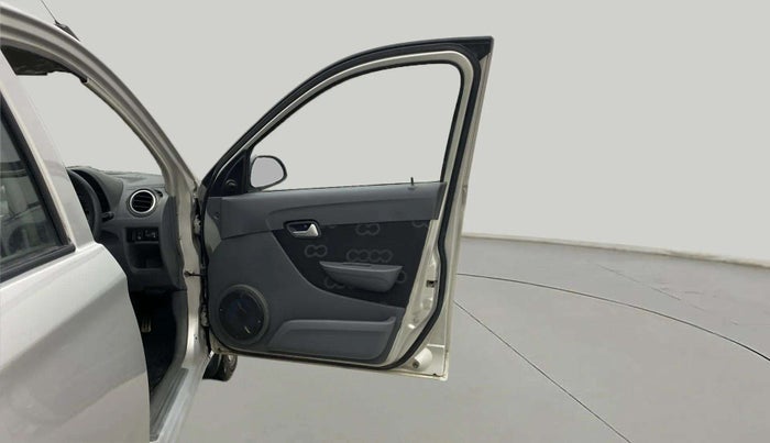 2012 Maruti Alto 800 LXI, CNG, Manual, 83,097 km, RHS Front Door