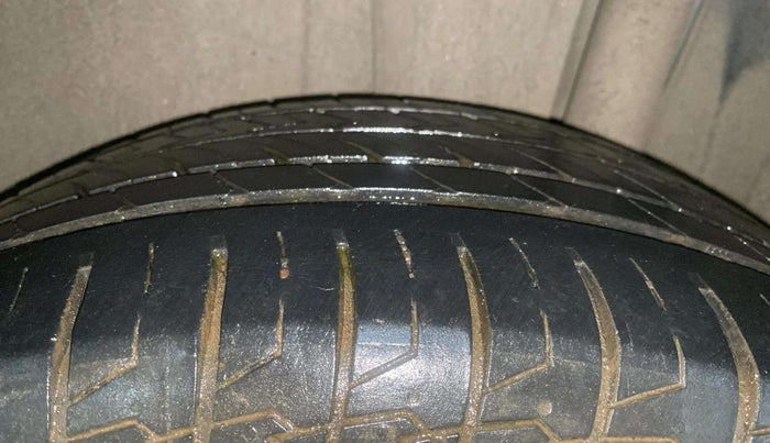 2020 Maruti S Cross SIGMA 1.5, Petrol, Manual, 20,694 km, Left Rear Tyre Tread