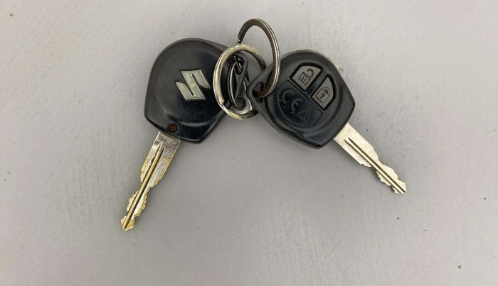 2019 Maruti IGNIS DELTA 1.2, Petrol, Manual, 99,108 km, Key Close Up