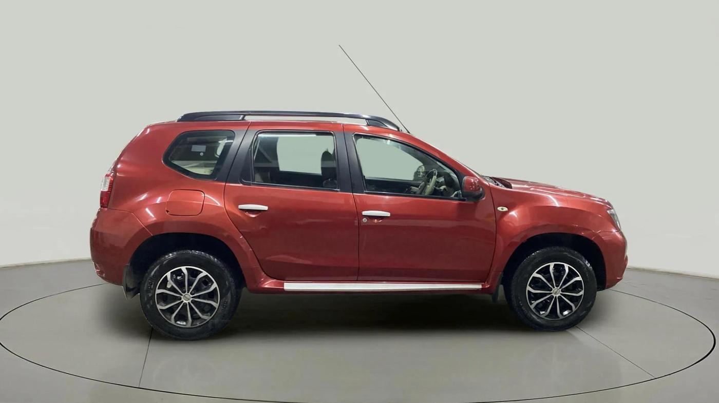 2014 Nissan Terrano XL (P), Petrol, Manual, 17,024 km, Right Side View