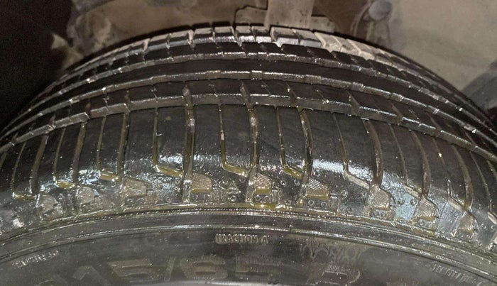 2014 Nissan Terrano XL (P), Petrol, Manual, 17,024 km, Left Front Tyre Tread