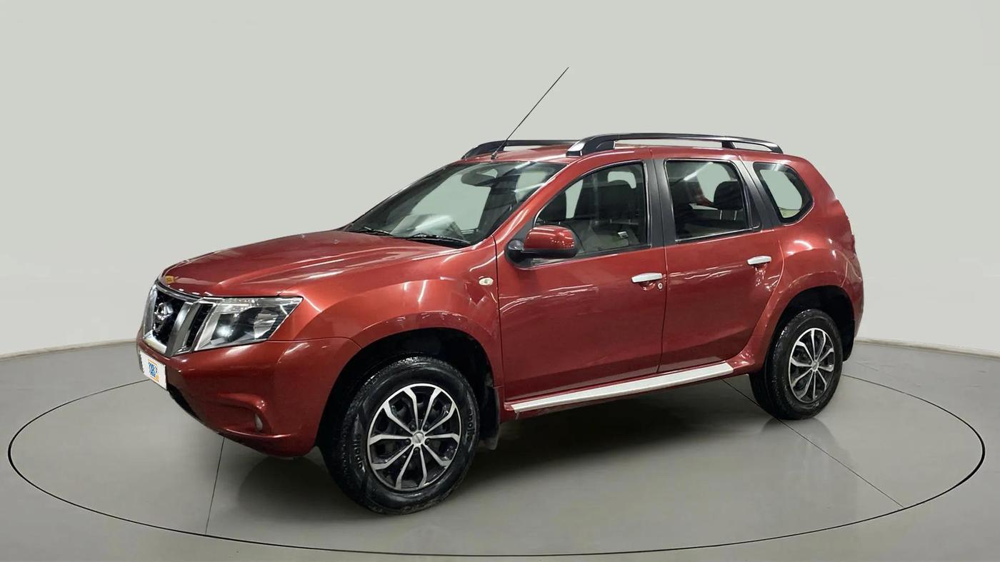 2014 Nissan Terrano XL (P), Petrol, Manual, 17,024 km, Left Front Diagonal