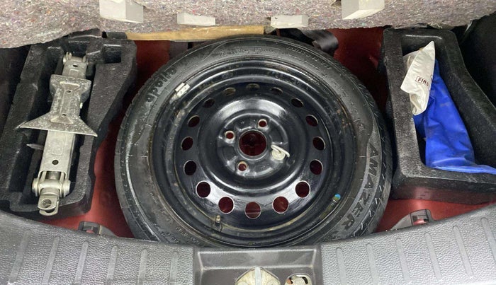 2015 Maruti Wagon R 1.0 VXI, Petrol, Manual, 36,472 km, Spare Tyre