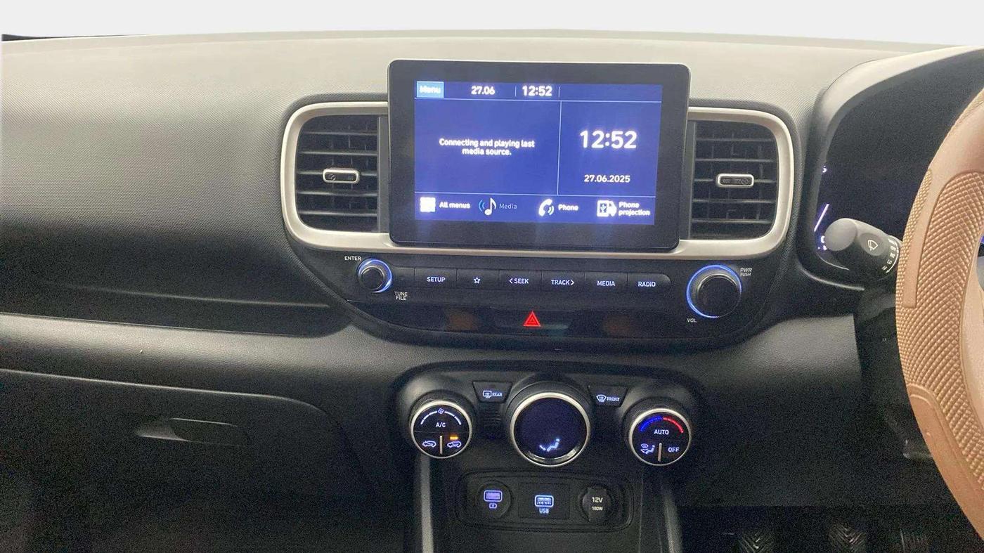 2020 Hyundai VENUE SX 1.5 CRDI, Diesel, Manual, 77,054 km, Air Conditioner