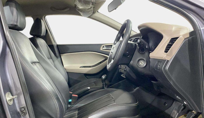 2017 Hyundai Elite i20 ASTA 1.2, Petrol, Manual, 43,512 km, Right Side Front Door Cabin