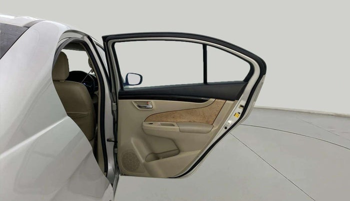 2018 Maruti Ciaz DELTA 1.5 SHVS MT PETROL, Petrol, Manual, 38,656 km, RHS Rear Door