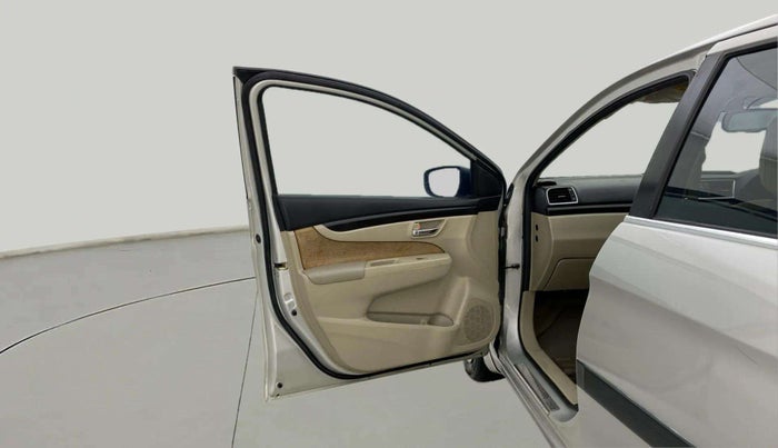 2018 Maruti Ciaz DELTA 1.5 SHVS MT PETROL, Petrol, Manual, 38,656 km, LHS Front Door