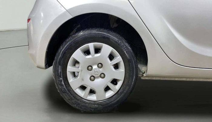 2013 Hyundai i20 MAGNA 1.2, Petrol, Manual, 34,311 km, Right Rear Wheel