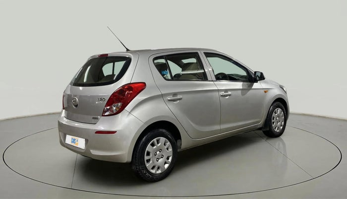 2013 Hyundai i20 MAGNA 1.2, Petrol, Manual, 34,311 km, Right Back Diagonal