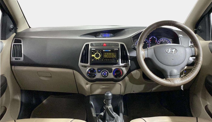 2013 Hyundai i20 MAGNA 1.2, Petrol, Manual, 34,311 km, Dashboard
