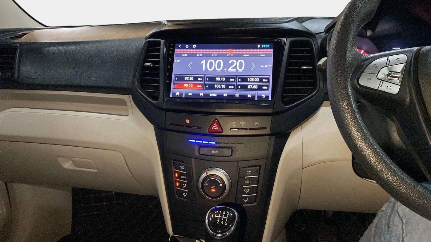2021 Mahindra XUV300 W6 1.2 PETROL, Petrol, Manual, 22,955 km, Air Conditioner