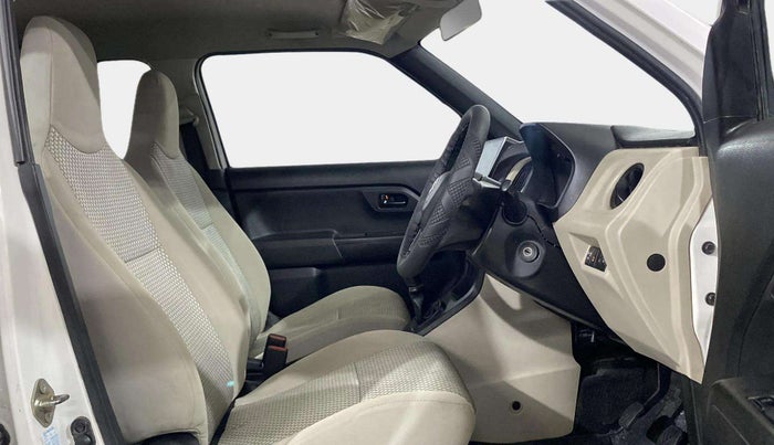 2020 Maruti New Wagon-R LXI CNG (O) 1.0, CNG, Manual, 70,220 km, Right Side Front Door Cabin