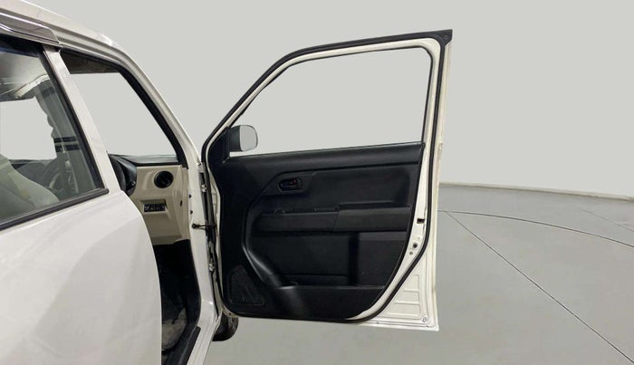 2020 Maruti New Wagon-R LXI CNG (O) 1.0, CNG, Manual, 70,220 km, RHS Front Door