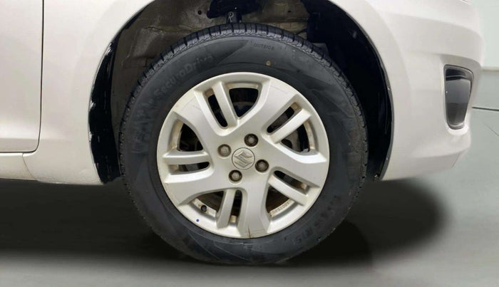 2014 Maruti Swift Dzire ZXI, Petrol, Manual, 42,963 km, Right Front Wheel
