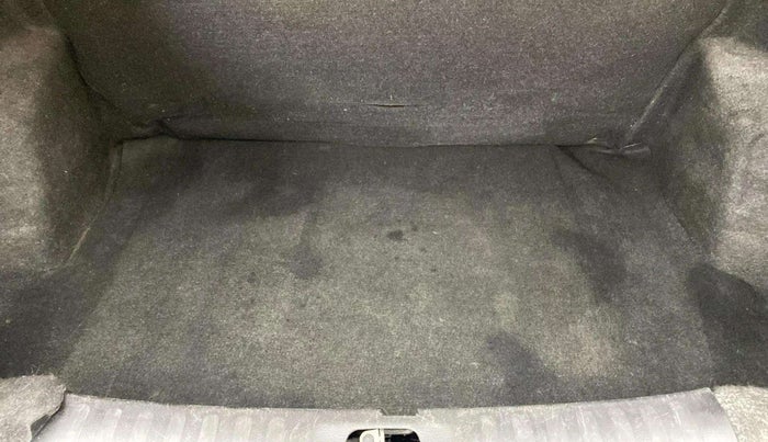 2014 Maruti Swift Dzire ZXI, Petrol, Manual, 42,963 km, Boot Inside