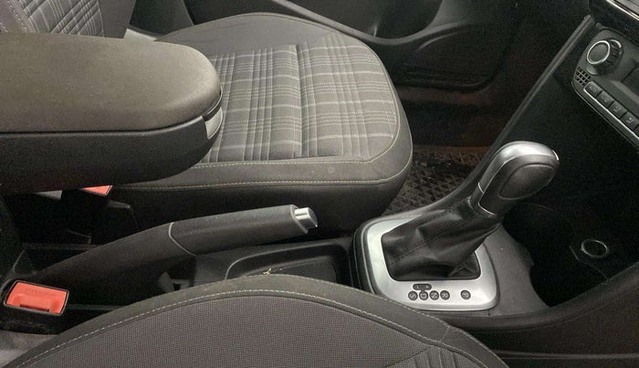 2021 Volkswagen Polo 1.0 GT TSI AT, Petrol, Automatic, 71,201 km, Gear Lever