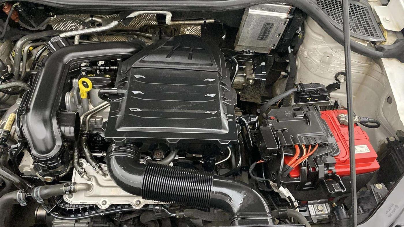 2021 Volkswagen Polo 1.0 GT TSI AT, Petrol, Automatic, 71,721 km, Engine View - Left