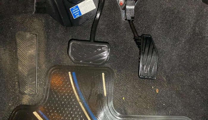 2018 Maruti Baleno ZETA CVT PETROL 1.2, Petrol, Automatic, 46,688 km, Pedals
