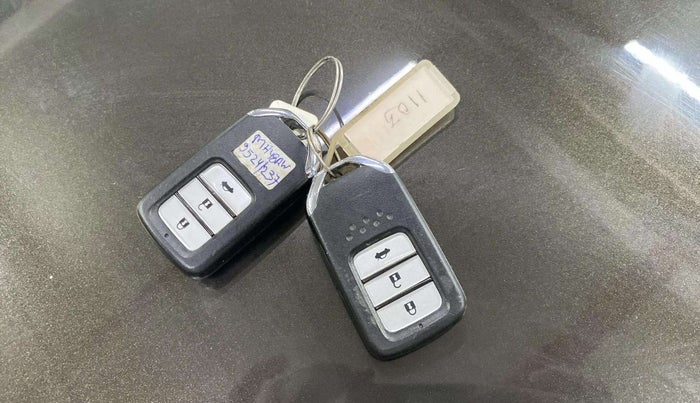 2018 Honda City 1.5L I-VTEC V MT, Petrol, Manual, 63,041 km, Key Close Up