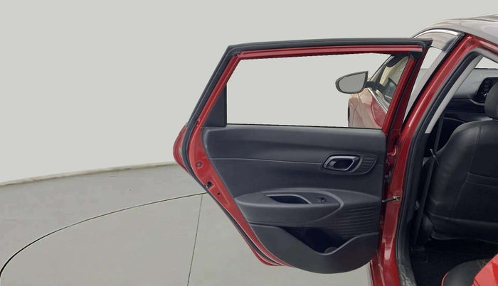 2021 Hyundai NEW I20 SPORTZ 1.2 AT, Petrol, Automatic, 39,723 km, LHS Rear Door