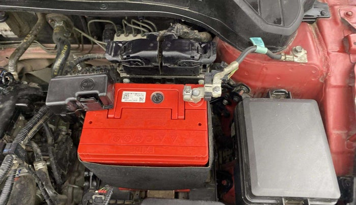 2021 Hyundai NEW I20 SPORTZ 1.2 AT, Petrol, Automatic, 39,723 km, Engine View - Left
