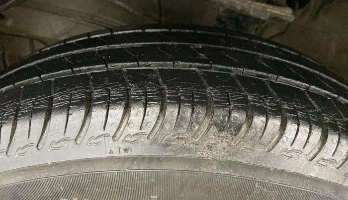 2019 Maruti S PRESSO VXI+, Petrol, Manual, 35,356 km, Left Front Tyre Tread