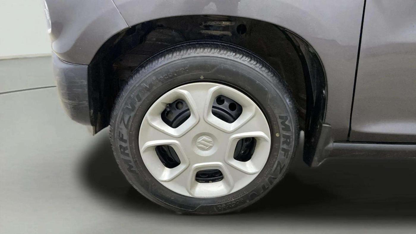 2019 Maruti S PRESSO VXI+, Petrol, Manual, 35,356 km, Left Front Wheel