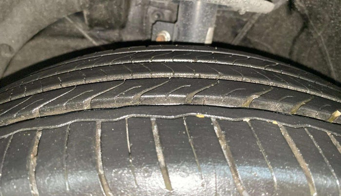 2024 Maruti FRONX DELTA PLUS 1.2MT, Petrol, Manual, 1,636 km, Left Front Tyre Tread