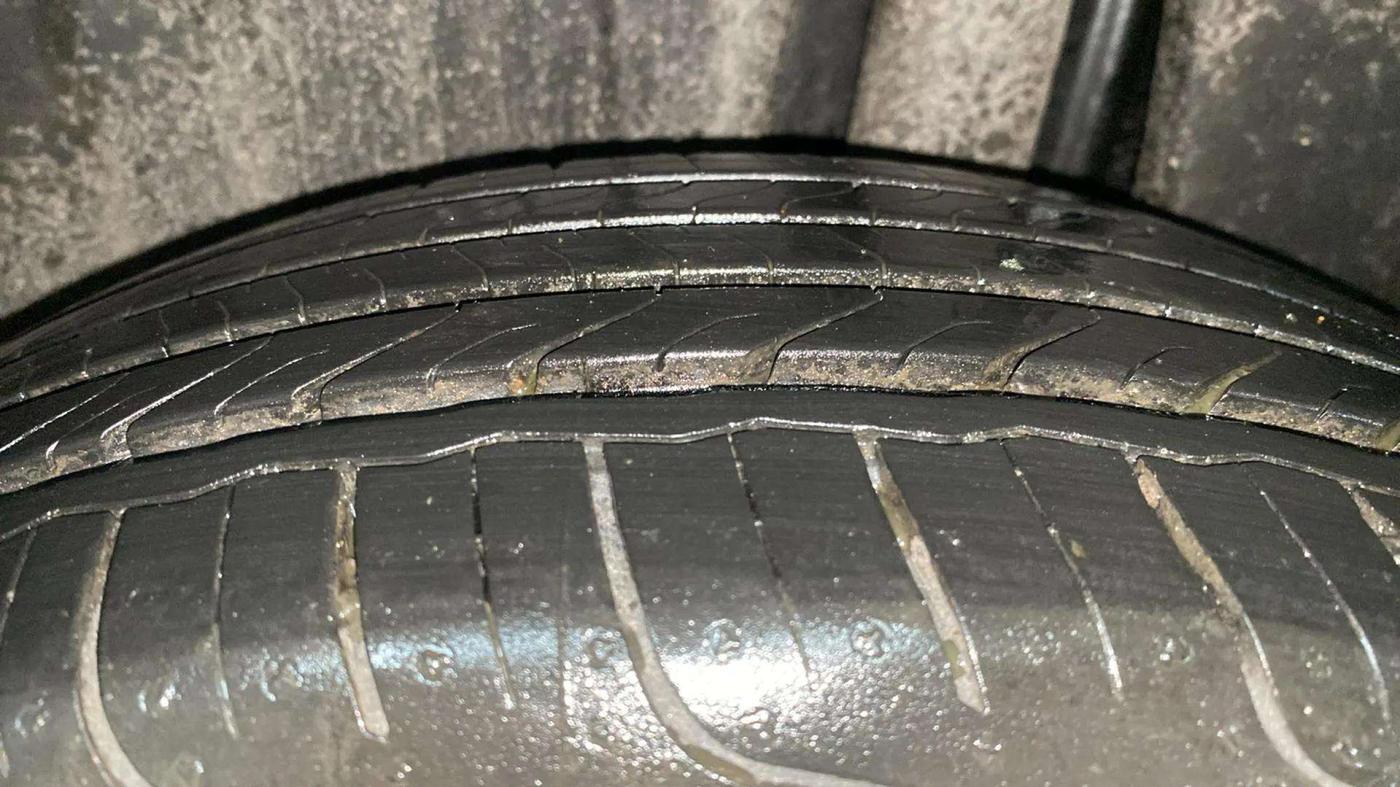 2024 Maruti FRONX DELTA PLUS 1.2MT, Petrol, Manual, 1,676 km, Left Rear Tyre Tread