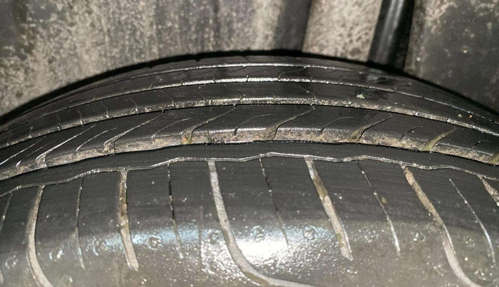 2024 Maruti FRONX DELTA PLUS 1.2MT, Petrol, Manual, 1,636 km, Left Rear Tyre Tread