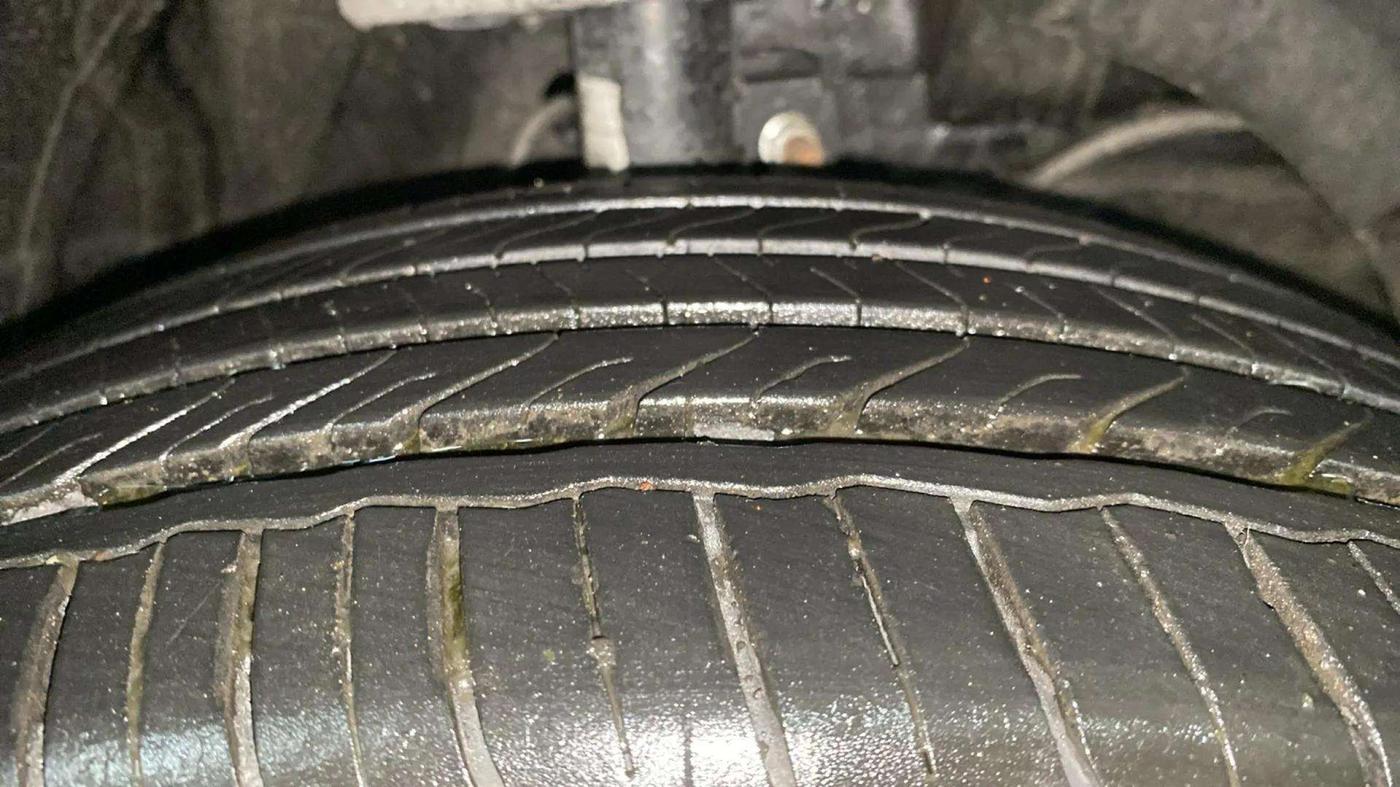2024 Maruti FRONX DELTA PLUS 1.2MT, Petrol, Manual, 1,676 km, Right Front Tyre Tread