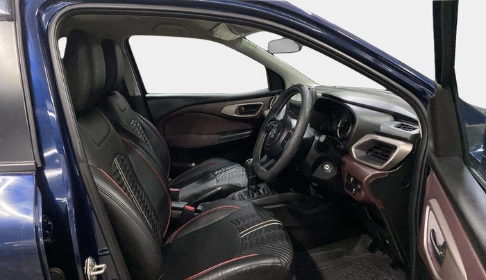 2024 Maruti FRONX DELTA PLUS 1.2MT, Petrol, Manual, 1,636 km, Right Side Front Door Cabin