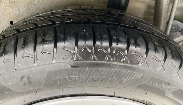2014 Maruti Celerio VXI AMT, Petrol, Automatic, 51,686 km, Left Rear Tyre Tread