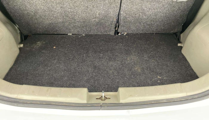 2014 Maruti Celerio VXI AMT, Petrol, Automatic, 51,686 km, Boot Inside